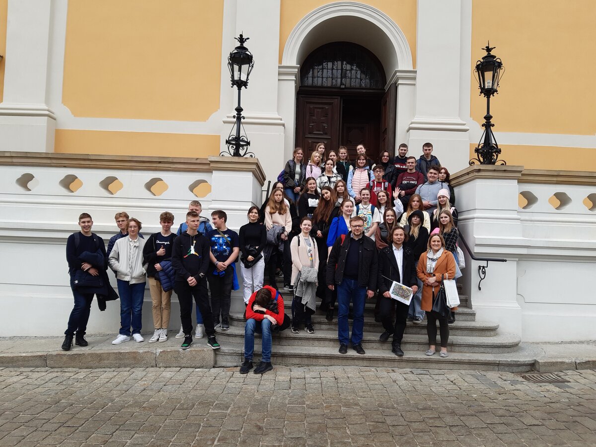Uczniowie klas I A, IB i II A na wycieczce w Poznaniu